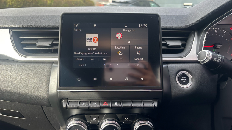 Renault Captur 1.0 TCE 100 Iconic 5dr Petrol Hatchback